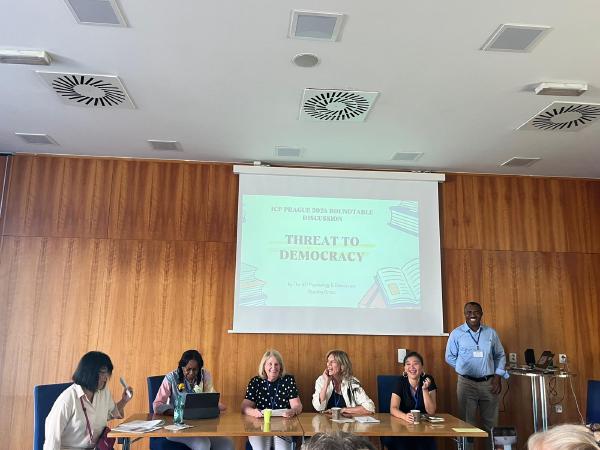 Round Table: Psychology and Democracy Reading Group